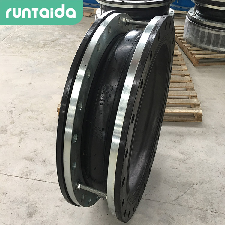 潤（rùn）泰達—大翻邊限位橡膠（jiāo）接頭 帶限位橡膠軟接（jiē）頭