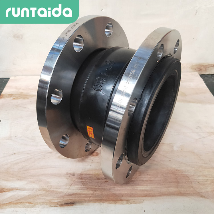 潤泰（tài）達-美標橡膠（jiāo）伸（shēn）縮接頭耐油耐酸堿橡膠軟接頭